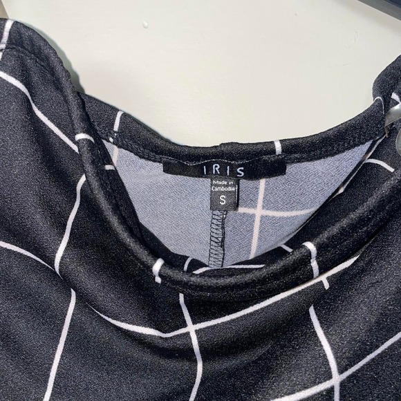 Nwt suspender grid print jumpsuit - Picture 4 of 4